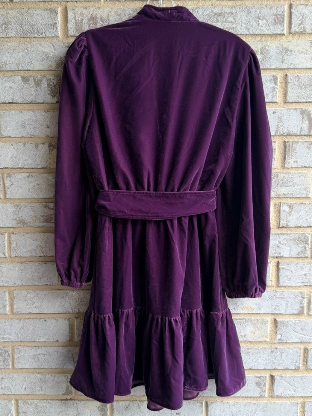 UNTUCKit Long Sleeve V-Neck Faux Wrap Belted Purple Velour Dress Women's Size M - Picture 2 of 11